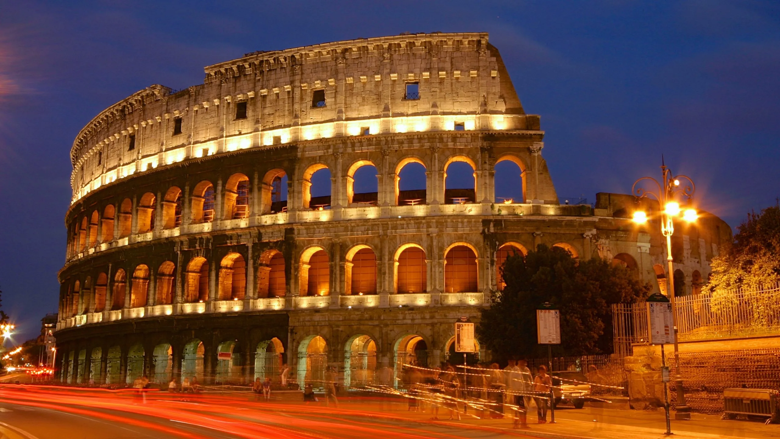 Experience the Charm: Best Places to Go in Rome at Night